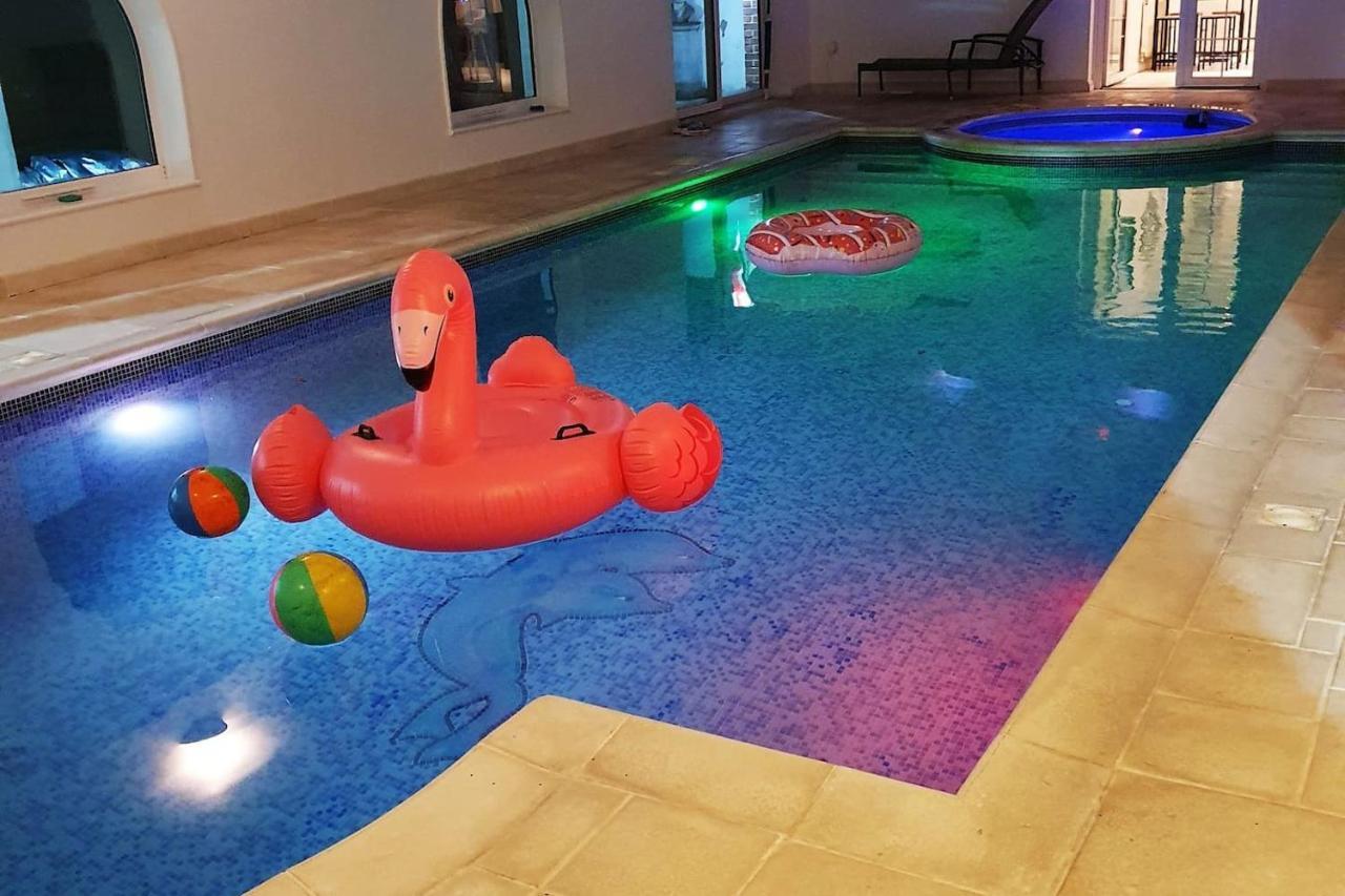 Country Manor House With Indoor Pool And Hot Tub Rochester (Kent) Exterior foto